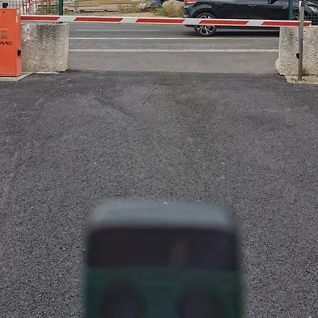 Cap1 Avec Parking Centre-port *